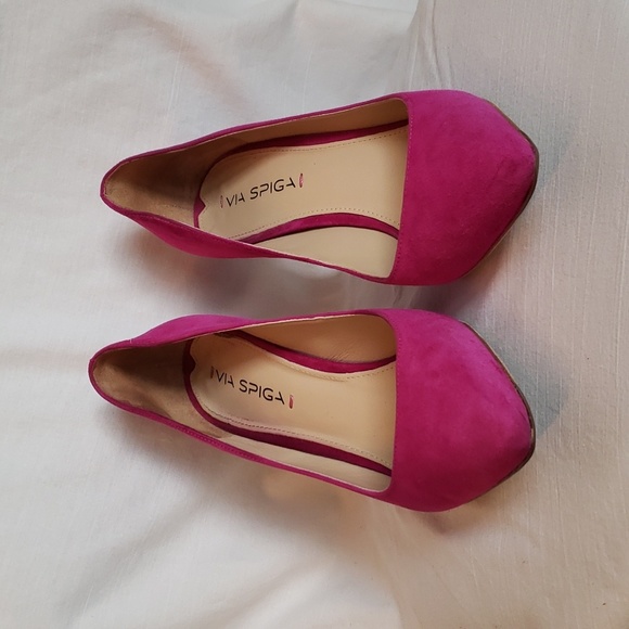 Via Spiga Shoes - Via Spiga heels size 8.5 fuchsia